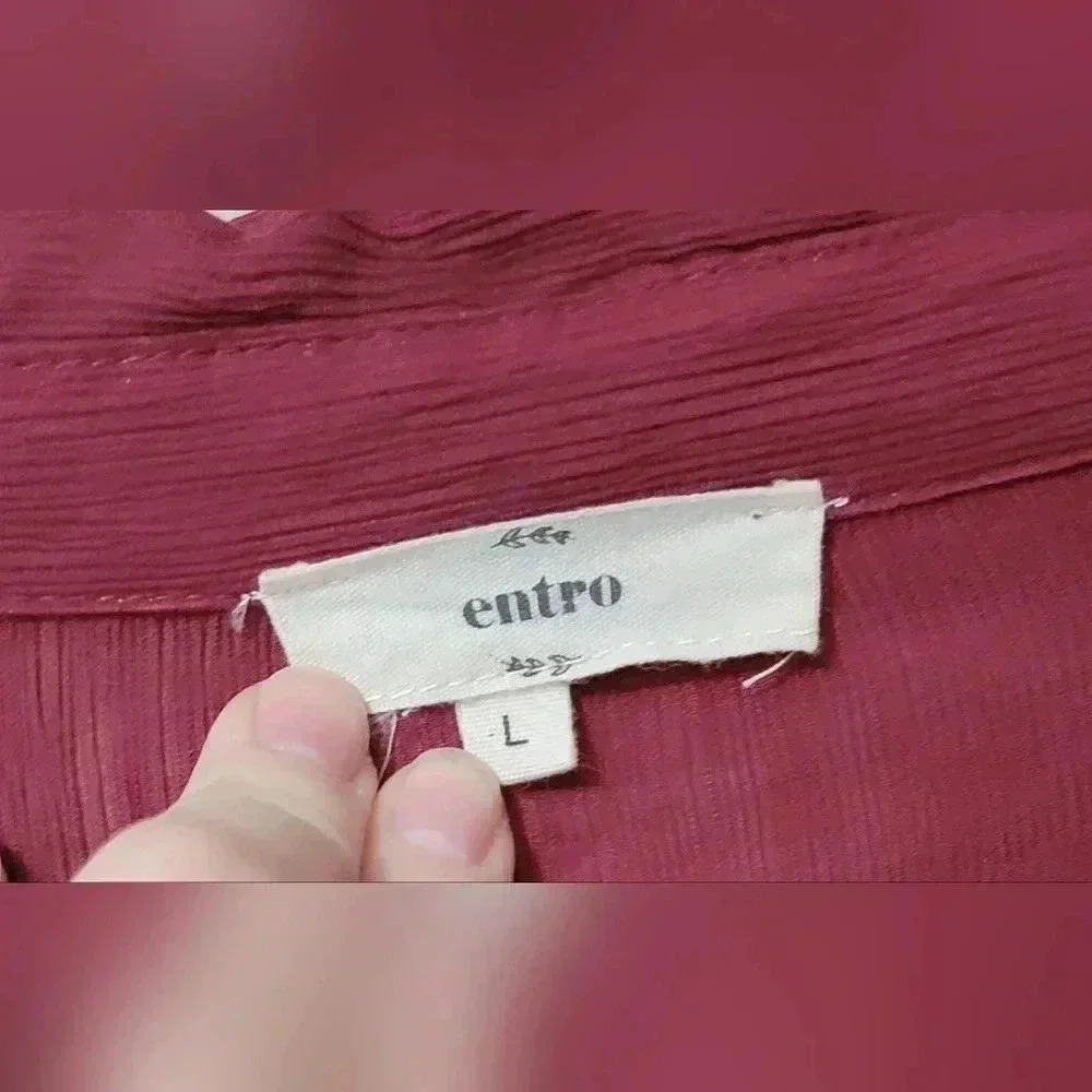 Embroidered button up - Picture 3 of 6
